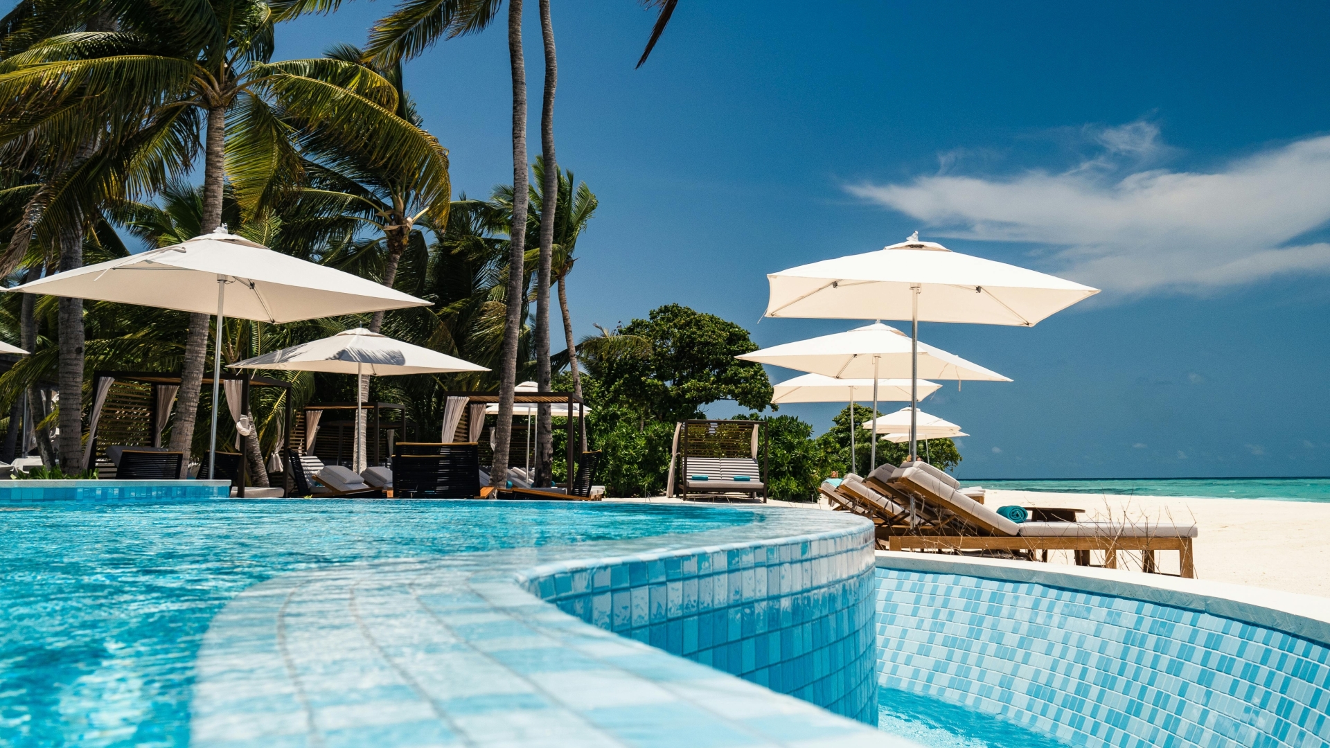 Beach-Resort-2